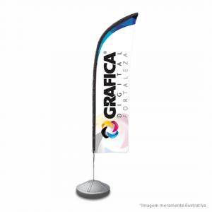 Wind Banner Tecido, Haste em fibra de vidro,  Base em plástico. Alturas; 1,50~2,90m 4x0 ou 4x4  Gota, pingo, faca e asa. Modelo e cor de base pode variar de acordo com estoque.